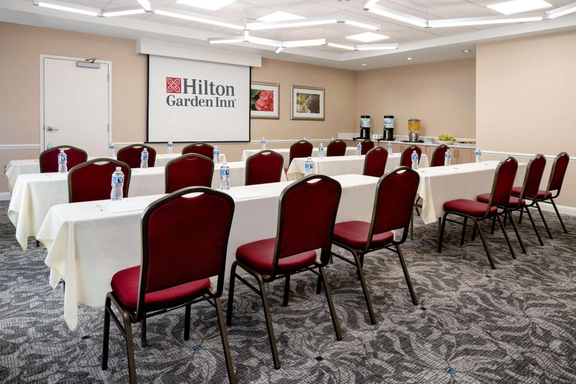 Hilton Garden Inn Roseville Exterior foto